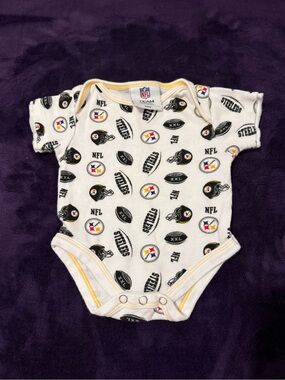 NFL Pittsburgh Steelers White Baby One-Piece with Black & Yellow Accents